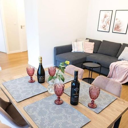 Nowoczesny Apartament Dabska Arena / Parking Krakow Luaran gambar